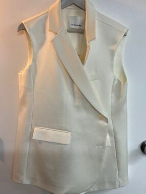 FRANKIE SHOP Everly Satin Vest Cream